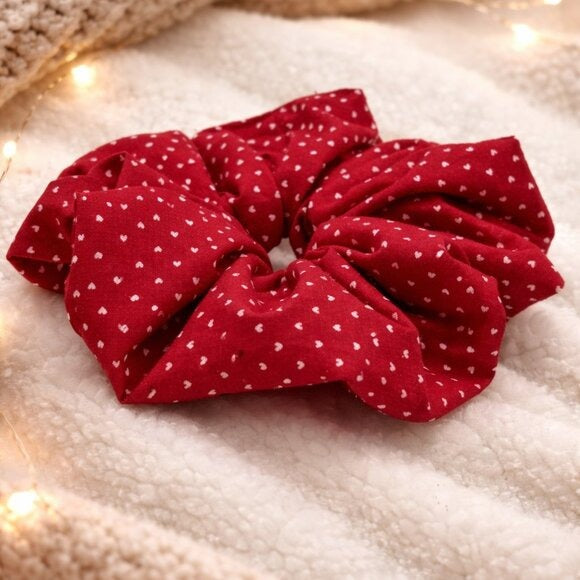 Red Heart Print Cotton XXL Scrunchie