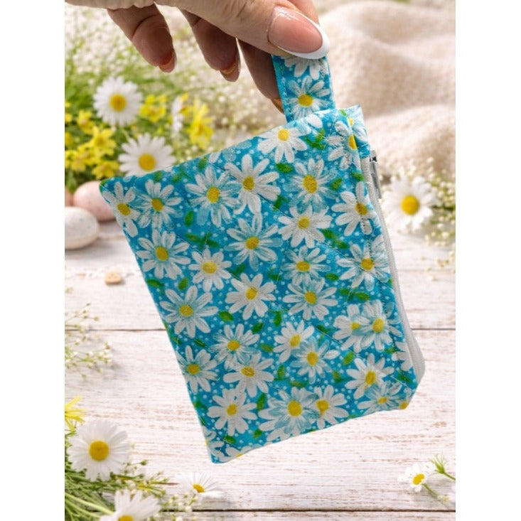 Daisy Quilted Keychain Wallet